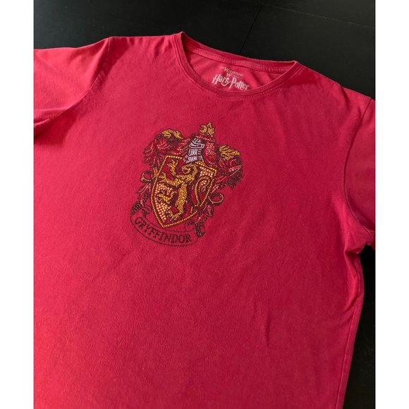 Harry Potter Gryffindor Crest Embroidered T-Shirt Adult XL Red Hogwarts Beading‎ - Picture 5 of 11